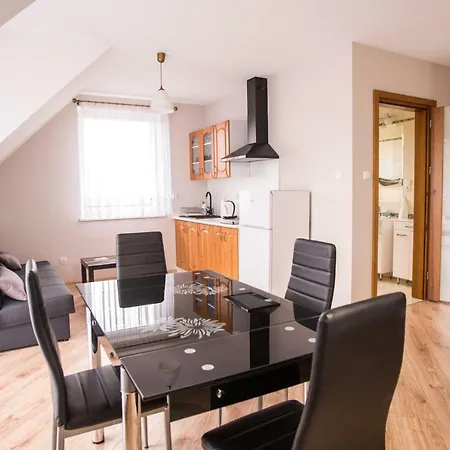 Zawory Nad Jeziorem Klodno Appartement *